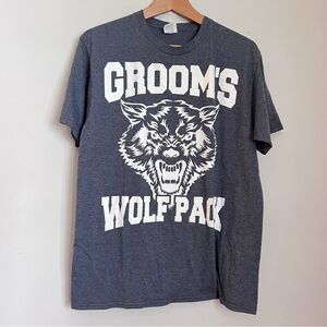 Port & Company Gray Graphic T-Shirt Size Medium Like New